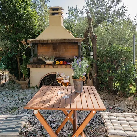 בית נופש Vrisi Zakynthos *