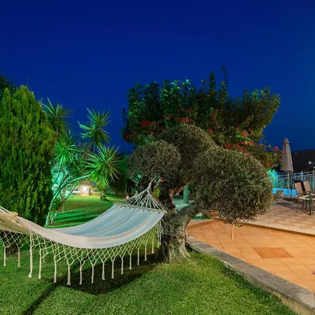 Vrisi Zakynthos * Fagias